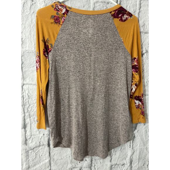 24/7 Maurice’s Knit Top Size XS - Picture 5 of 6